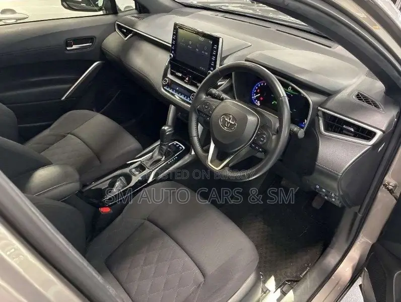 Toyota Corolla Cross 1.8 Hybrid FWD 2022 Brown