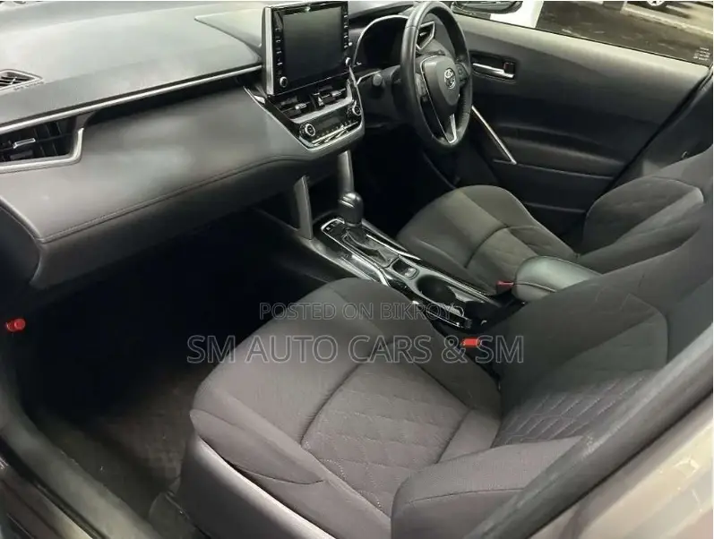 Toyota Corolla Cross 1.8 Hybrid FWD 2022 Brown