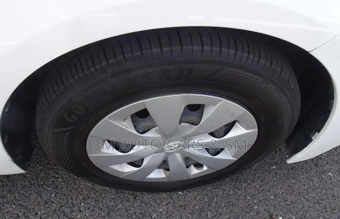 Toyota Corolla 2021 White