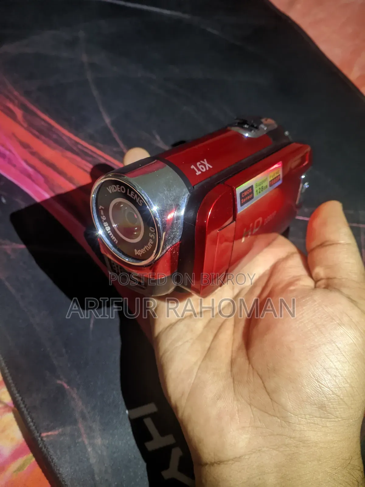 HD Digital Video Camera Recorder | 1080P | 16MP | 16X Zoom | 2.4" LCD