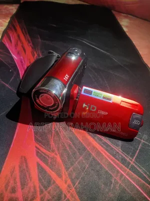 HD Digital Video Camera Recorder | 1080P | 16MP | 16X Zoom | 2.4" LCD