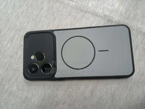 নতুন টেকনো স্পার্ক ৪০ ১২৮ জিবি কালো