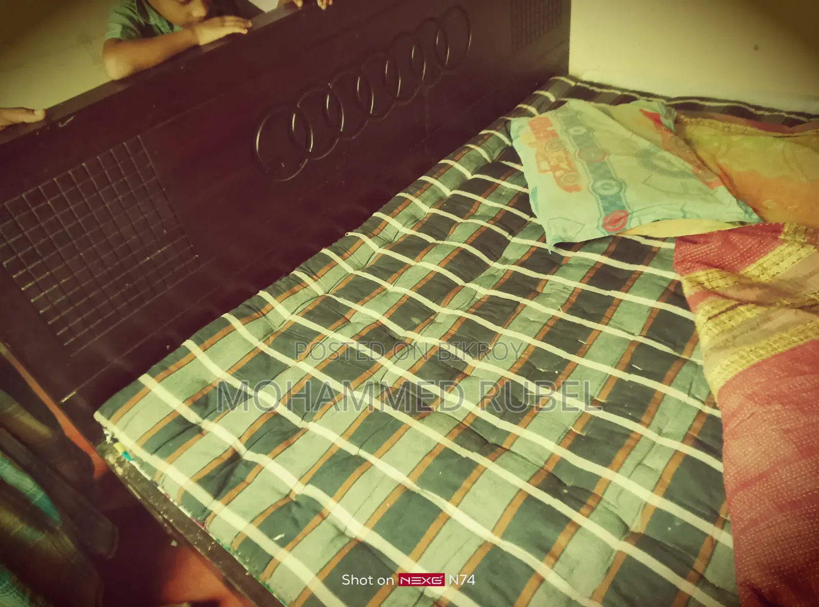 Shiber Khhat with Mattress
