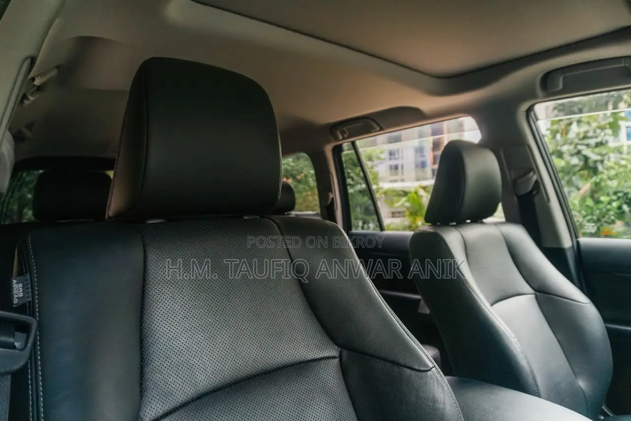 Toyota Land Cruiser Prado 2019 Pearl