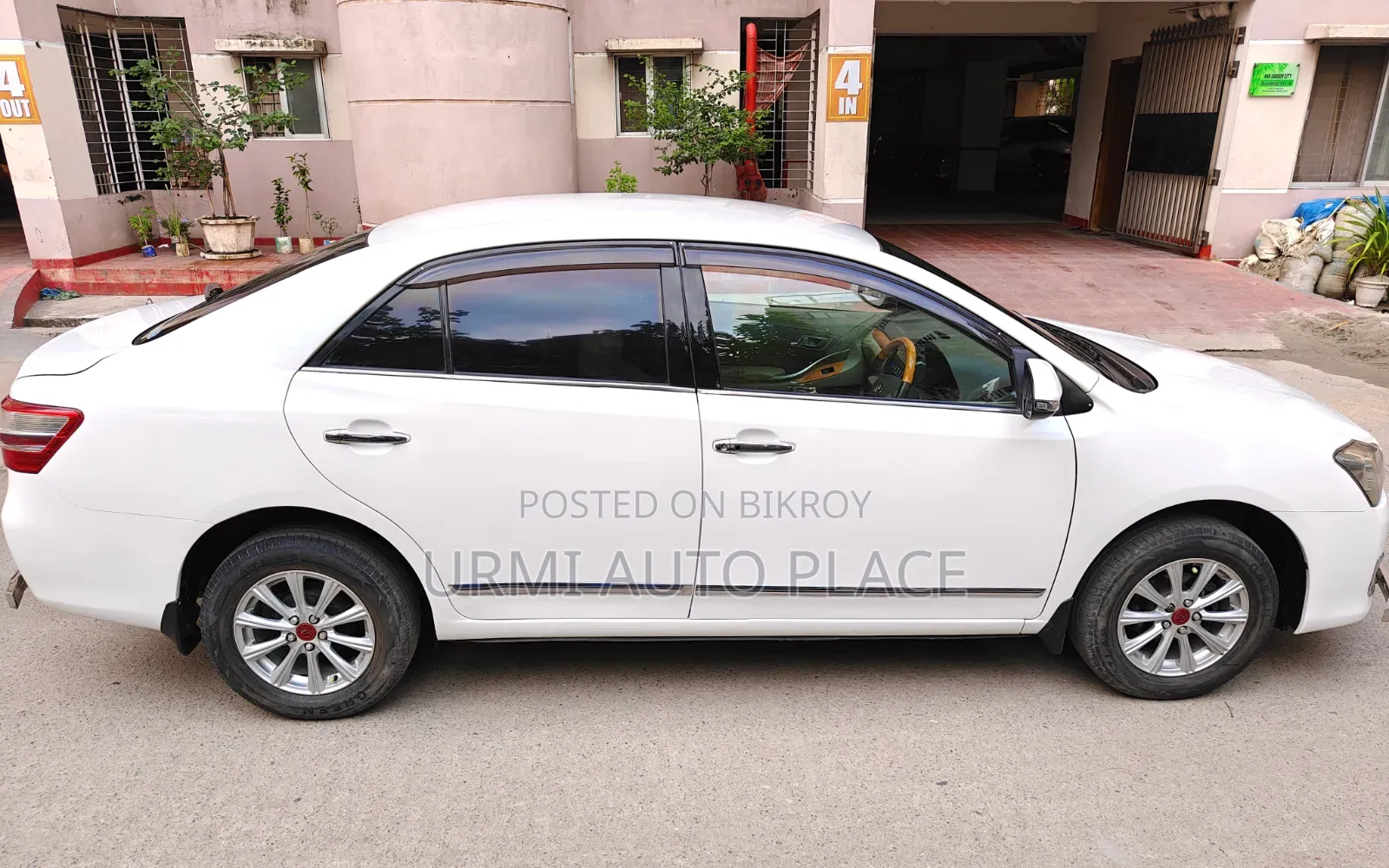 Toyota Premio G-Superior 2010 Pearl