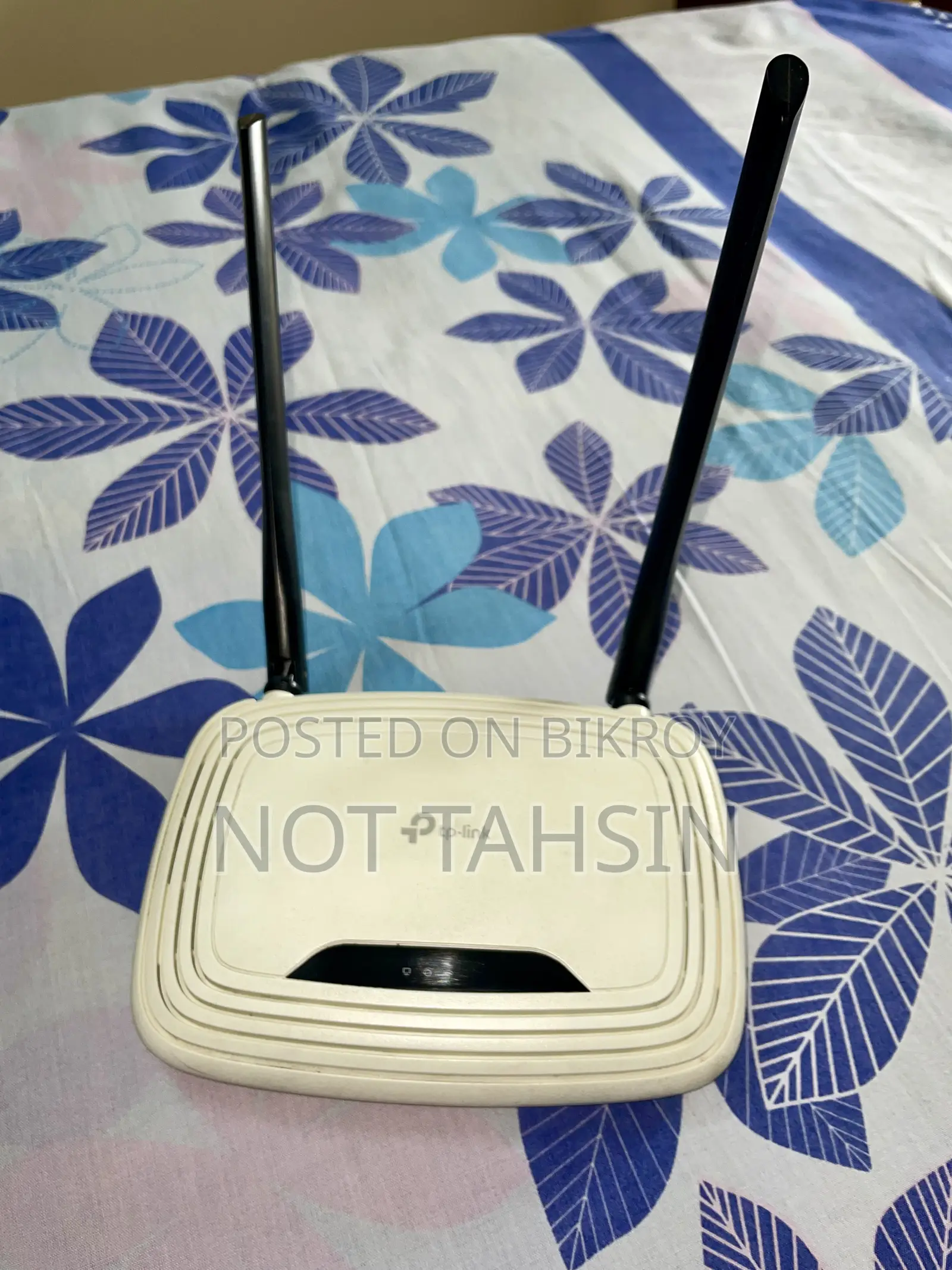 TP-Link Wi-Fi Router (Used) - Good Condition - 300 Mbps