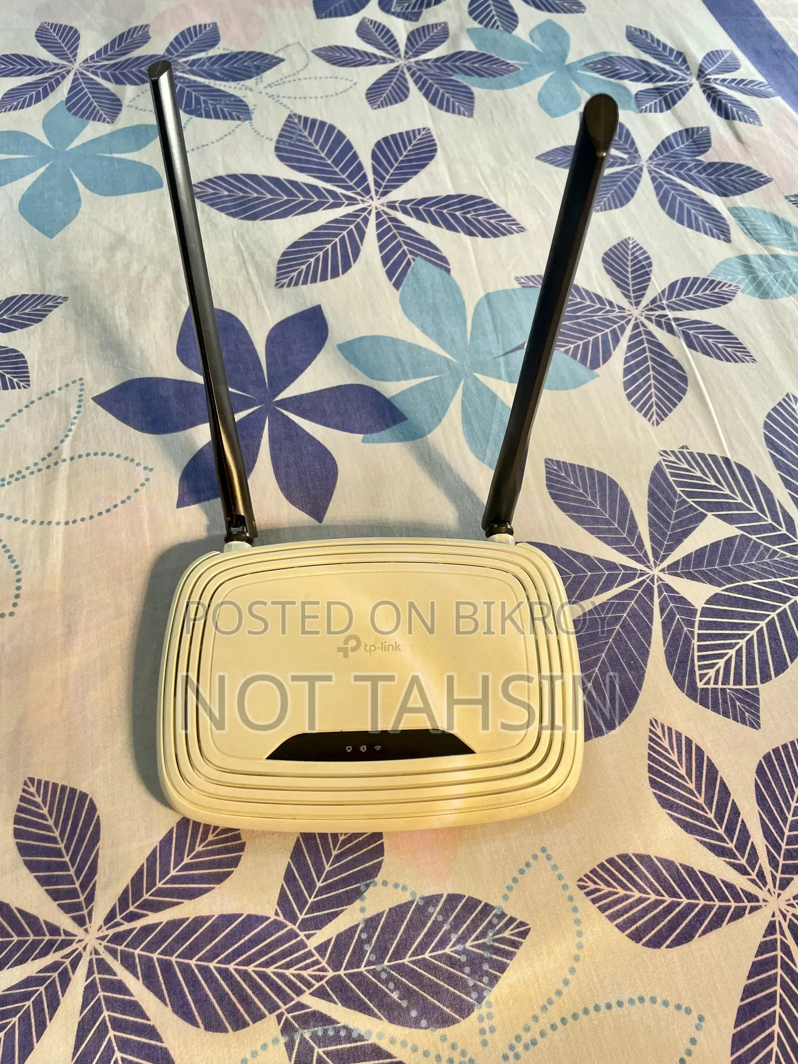 TP-Link Wi-Fi Router (Used) - Good Condition - 300 Mbps
