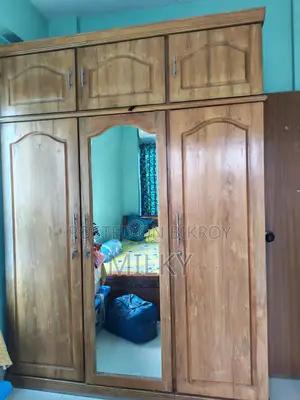 Wood Almirah