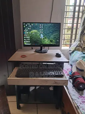 Desktop Computer 4GB Intel Core i3 1TB HDD+SSD