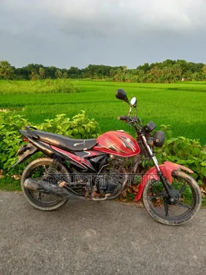 Suzuki Hayate 2018 Red