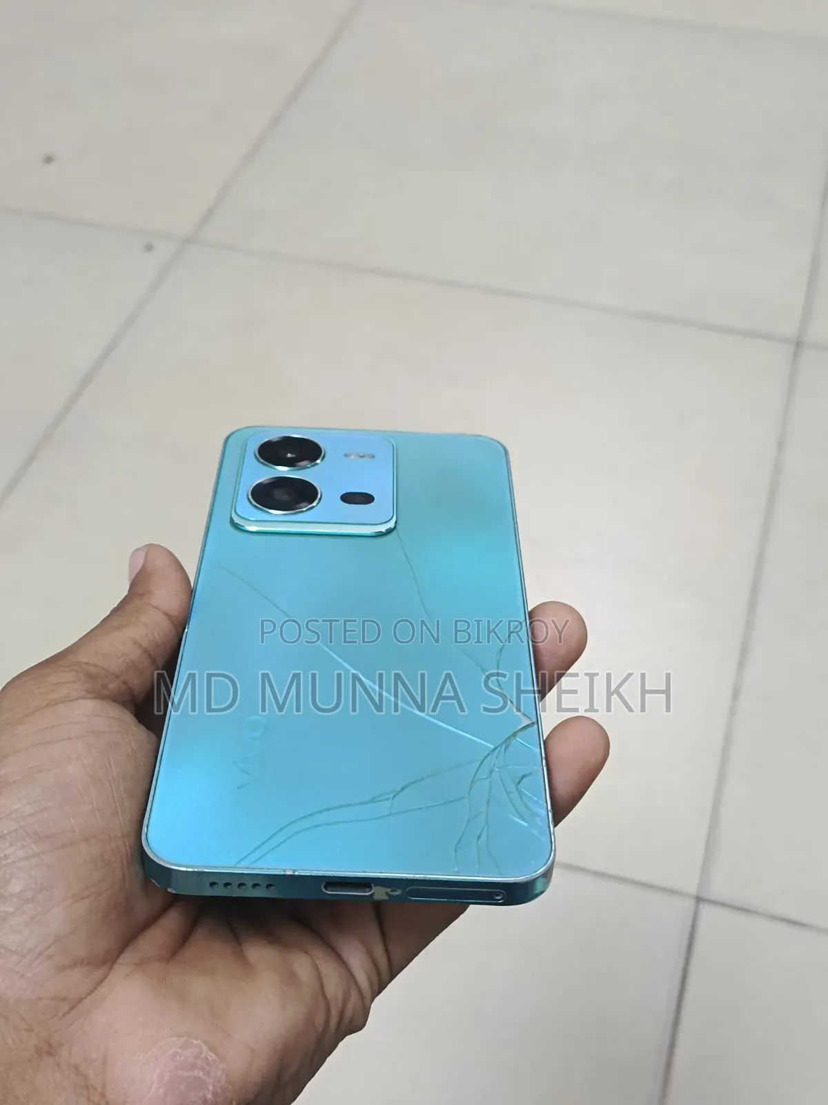 Vivo V25 128 GB Blue