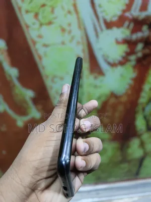 স্যামসাং গ্যালাক্সি এস২০ ৫জি ইউডব্লিউ ১২৮ জিবি কালো