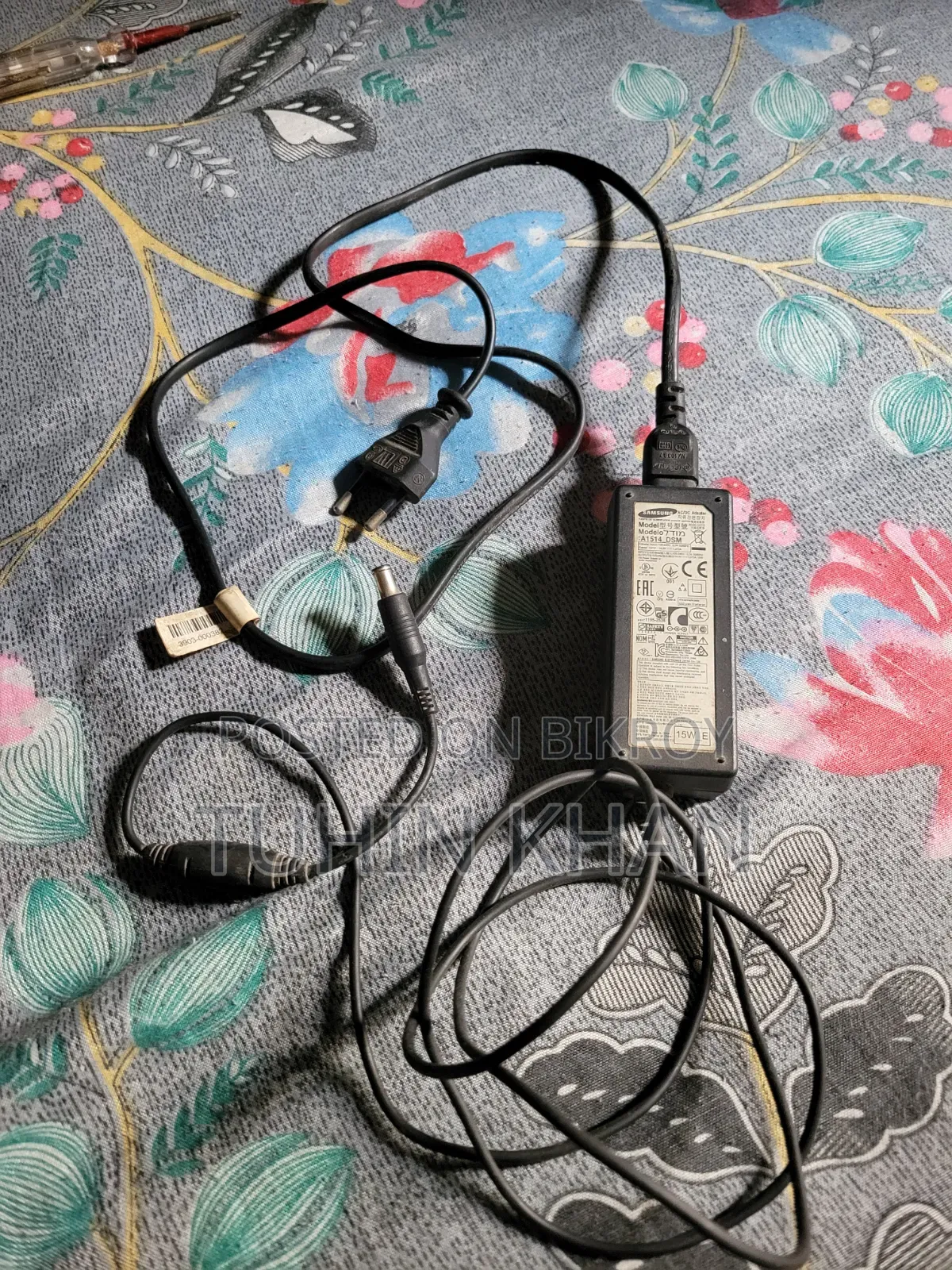 ফ্যান১ থার্মালটেক, ফ্যান২ অ্যানটেক ব্লু লাইট, সাব৩ পিসি ক্যাবল, স্যামসাং অ্যাডাপ্টার