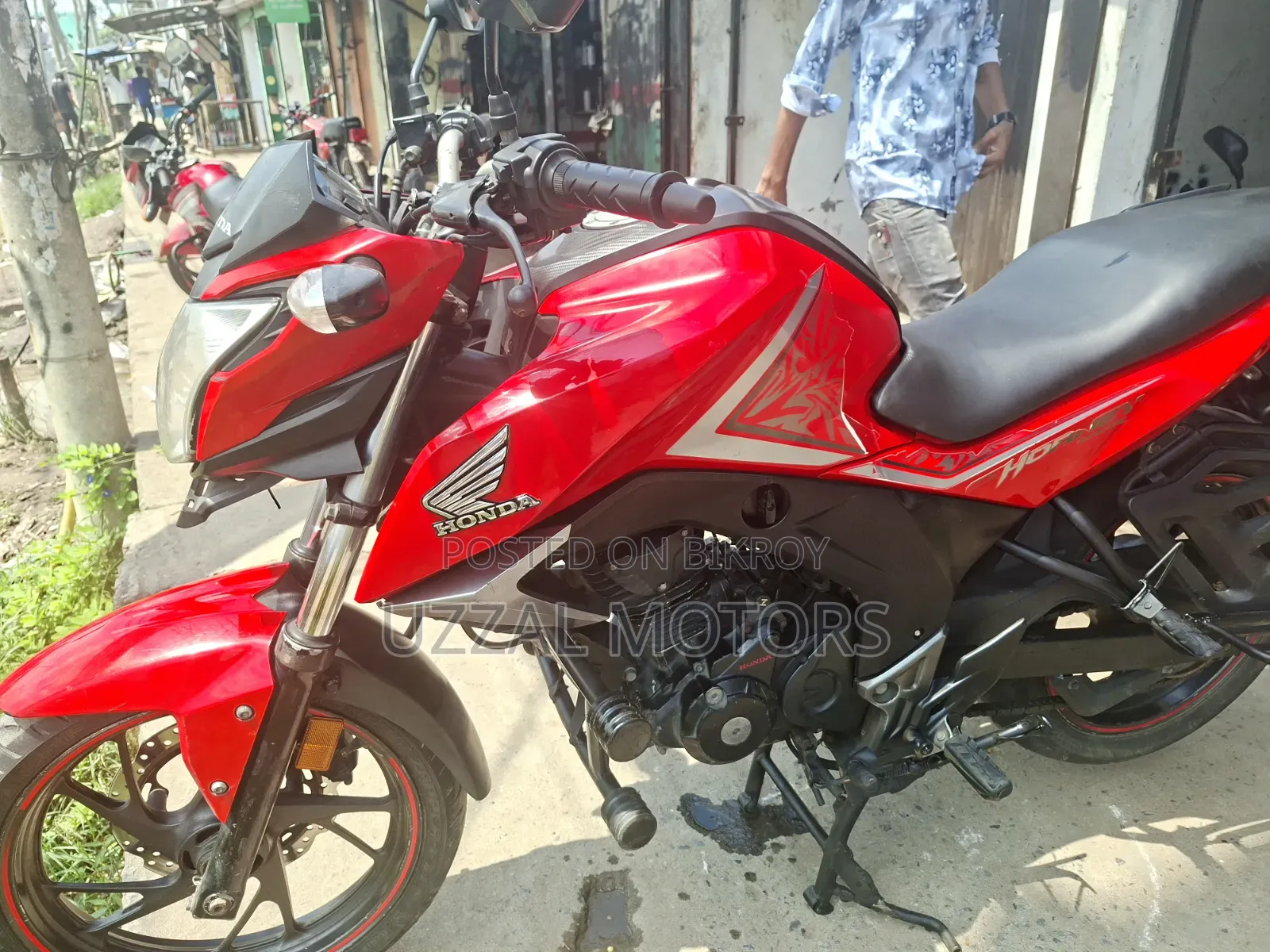 Honda Hornet 2019 Red