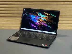 Laptop Dell 3GB RAM Intel 256GB SSD