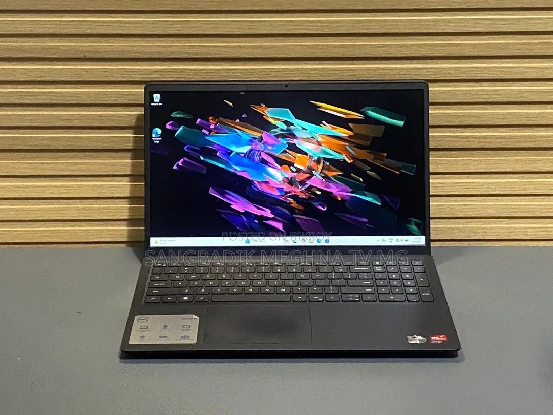 Laptop Dell 3GB RAM Intel 256GB SSD