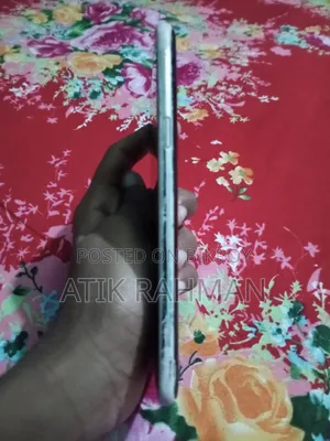 স্যামসাং গ্যালাক্সি জে৭ কোর ১৬ জিবি ব্ল্যাক