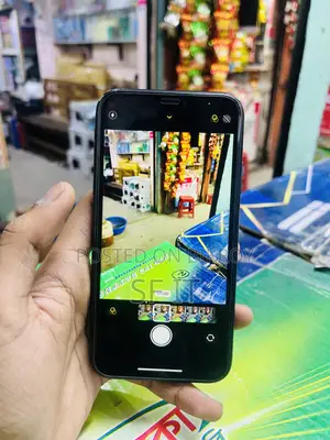 অ্যাপল আইফোন এক্সআর ১২৮ জিবি ব্ল্যাক