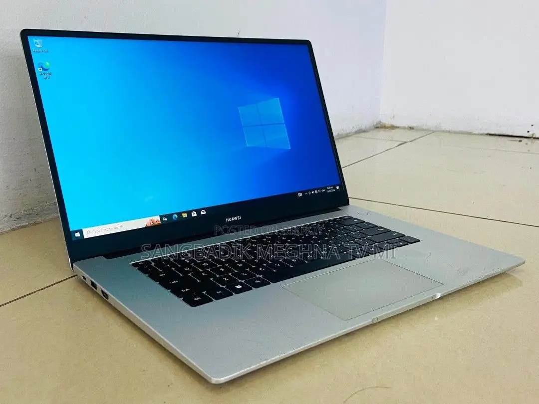 Laptop Huawei 4GB Intel SSD 500GB
