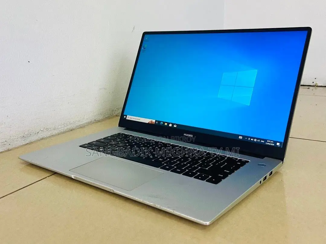 Laptop Huawei 4GB Intel SSD 500GB