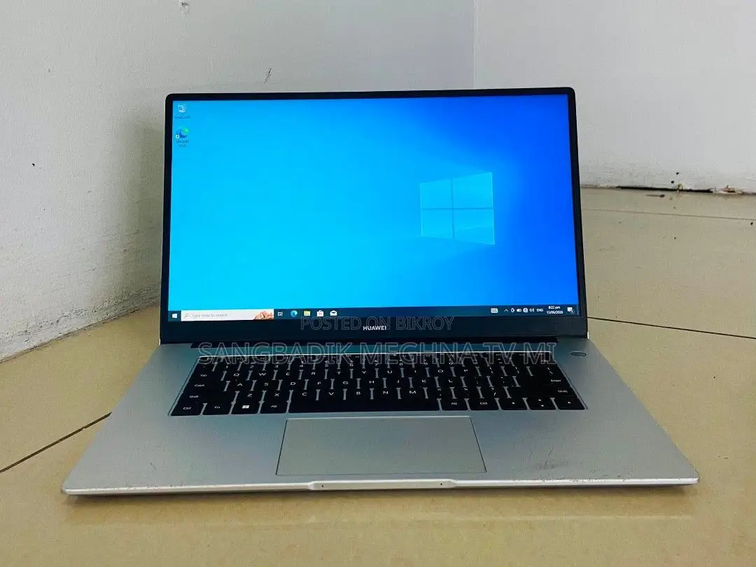 Laptop Huawei 4GB Intel SSD 500GB