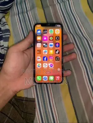 New Apple iPhone XS 256 GB Black
