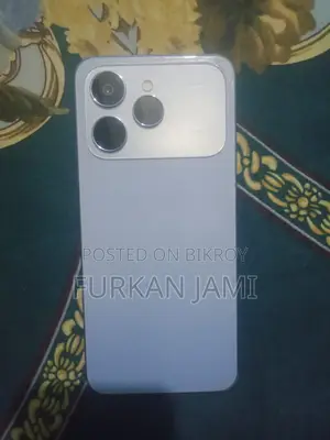 নতুন টেকনো স্পার্ক ৪০ ১২৮ জিবি নীল