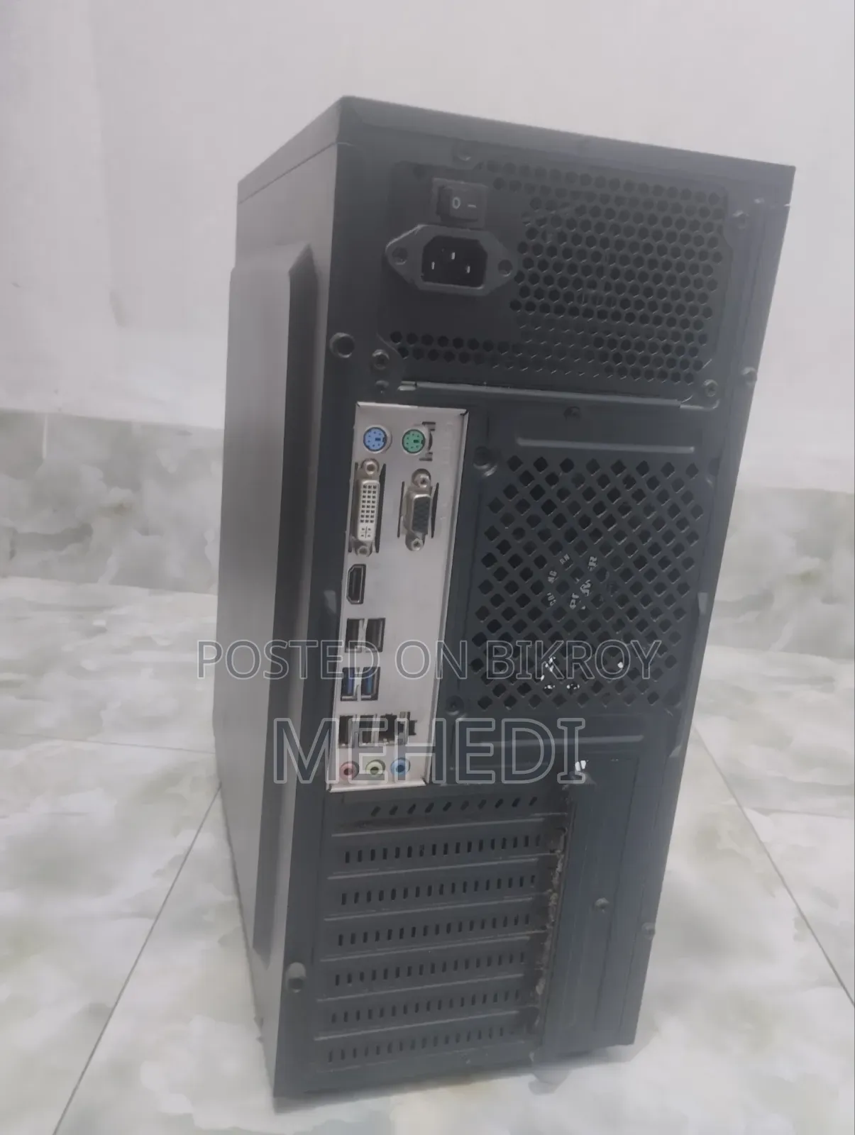 Desktop Computer 8GB Intel Core 5 SSD 128GB
