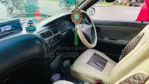 Toyota Corolla 1998 Gold