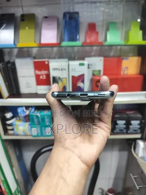 Samsung Galaxy A71 128 GB Blue