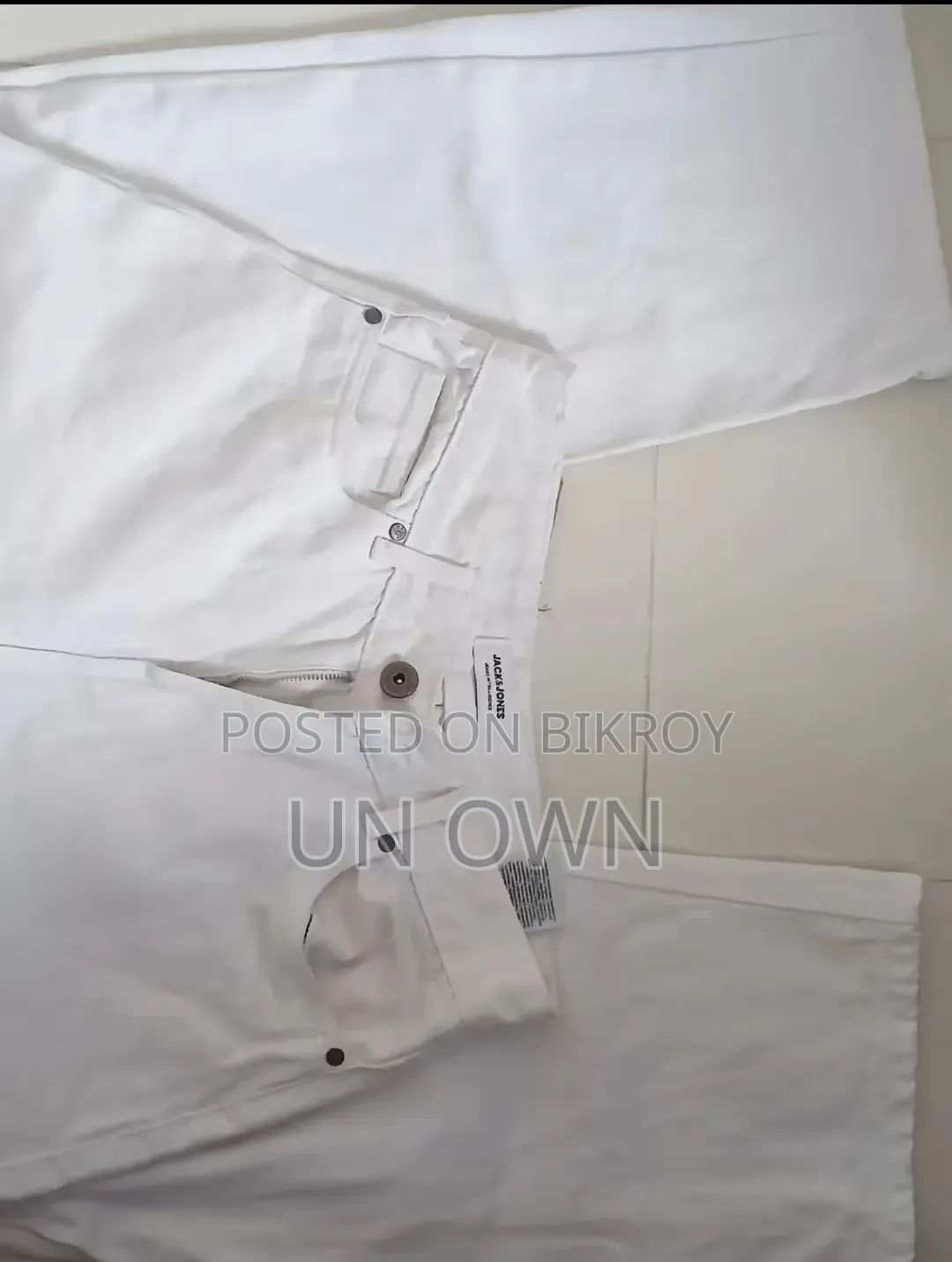 White Baggy Jeans