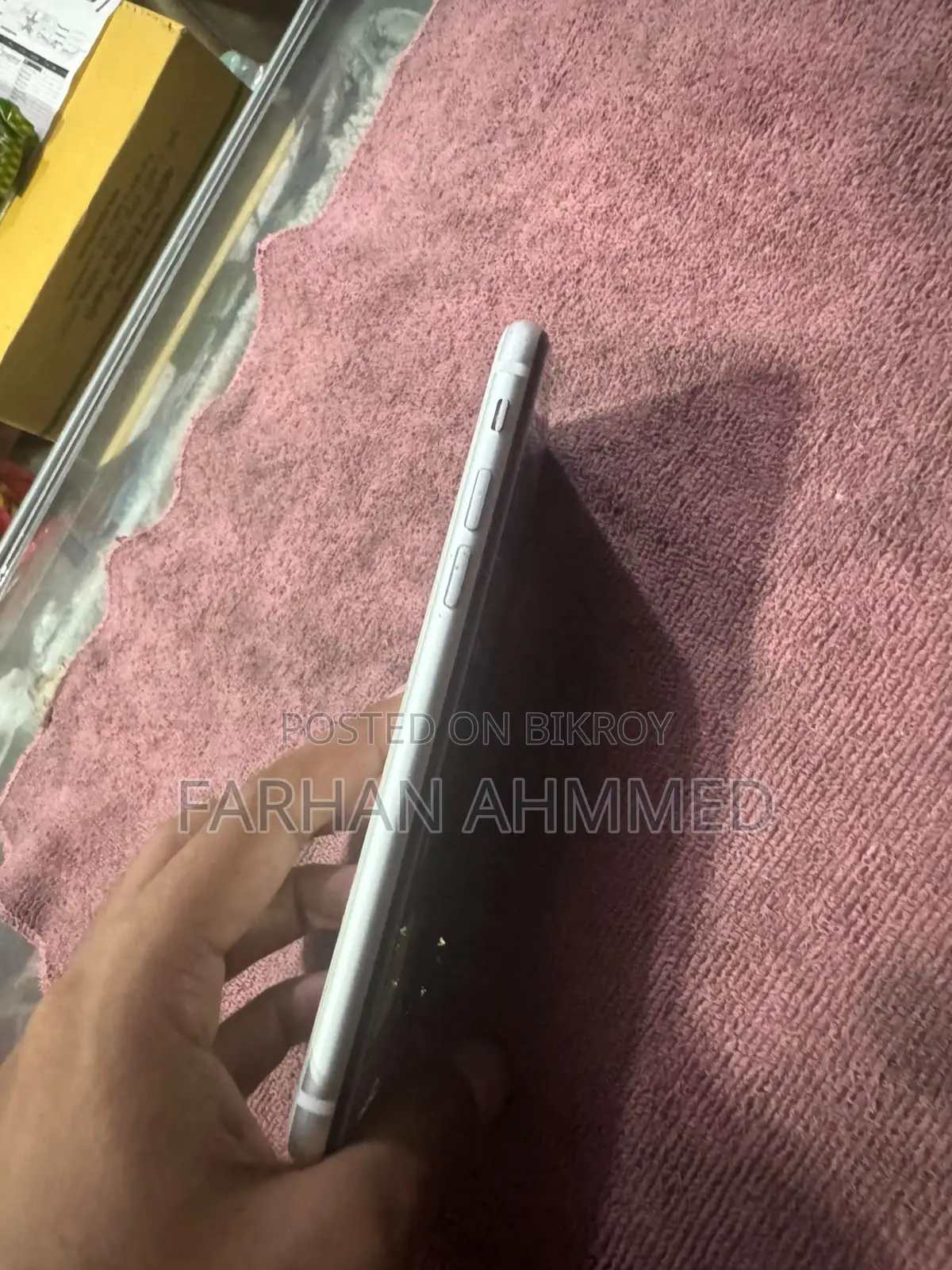 Apple iPhone SE (2020) 64 GB White