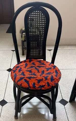 ডাইনিং টেবিল ৬ চেয়ার