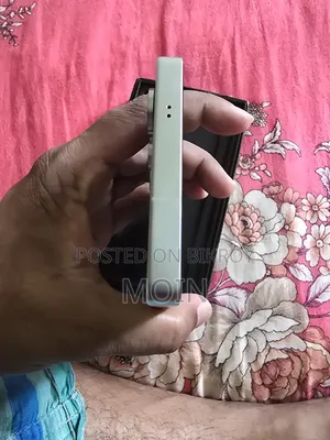 নতুন স্যামসাং গ্যালাক্সি এস২৫ আল্ট্রা ৫১২ জিবি সাদা
