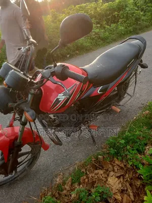 Suzuki Hayate 2018 Red
