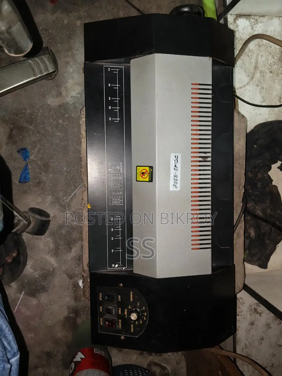 Laminating Machine