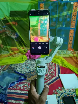 DJI Osmo Mobile SE Smartphone Gimbal Stabilizer – Brand New