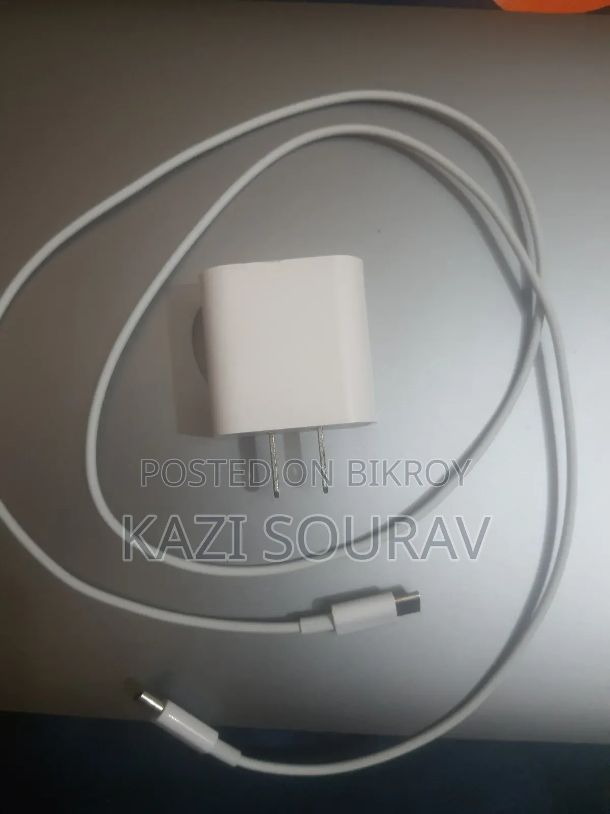 Apple Original 20W Adaptor With Original Cable