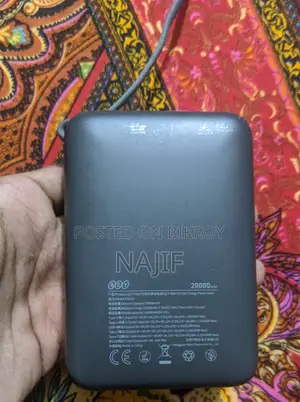 নতুন ২০০০০এমএএইচ পাওয়ার ব্যাংক ১ বছরের ওয়ারেন্টি