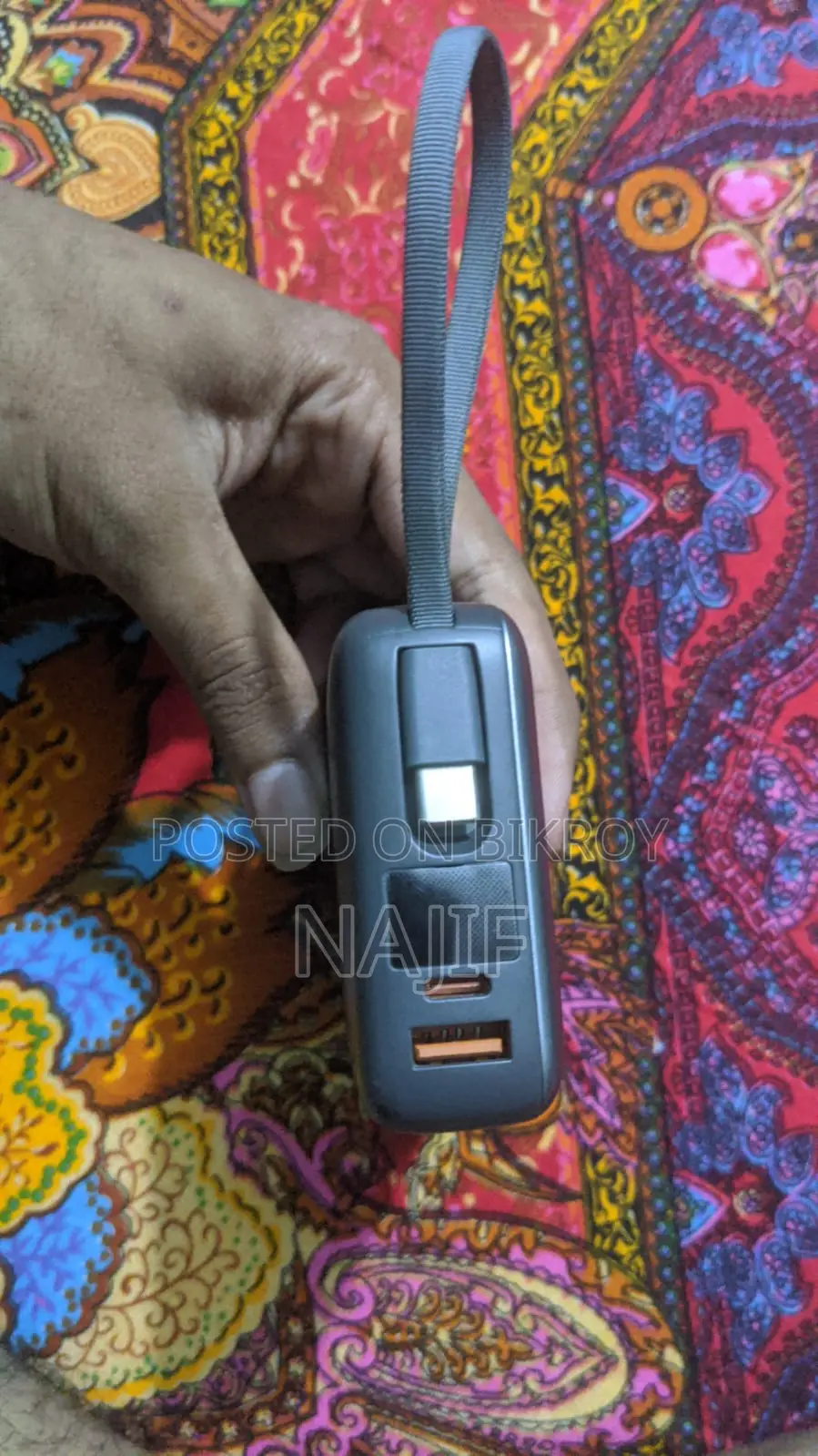 নতুন ২০০০০এমএএইচ পাওয়ার ব্যাংক ১ বছরের ওয়ারেন্টি