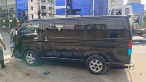 Toyota HiAce 2010 Black