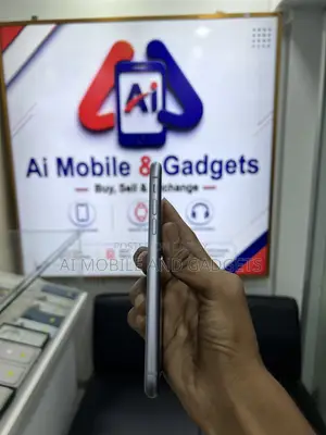 অ্যাপল আইফোন ১১ ১২৮ জিবি