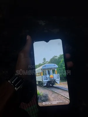 Vivo Y12 64 GB Blue