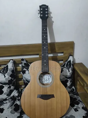 Giuliani GAG-36SS Acoustic Travel Guitar