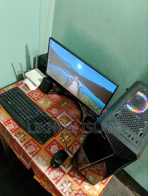 Desktop Computer 8GB Intel Core i3 HDD+SSD 1T