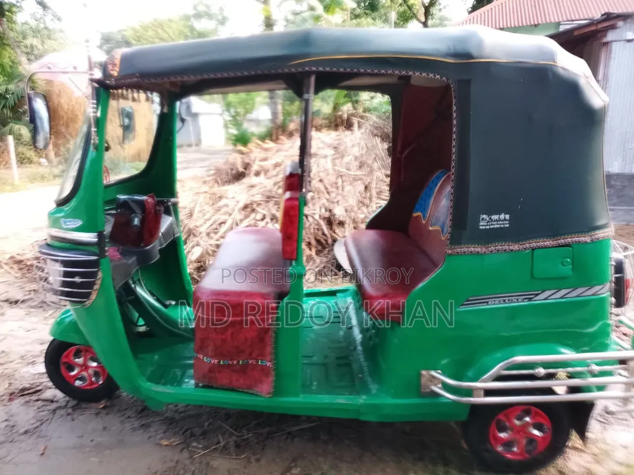 TVS King Deluxe Plus iTouch Start 2023 Green