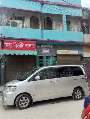 টয়োটা নোয়া ২০০৩ সিলভার