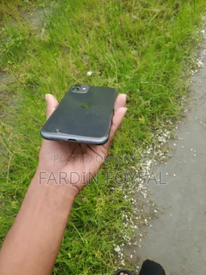 Apple iPhone 11 64 GB Black