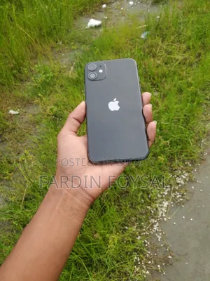 Apple iPhone 11 64 GB Black