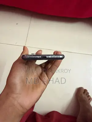Apple iPhone 8 64 GB Black